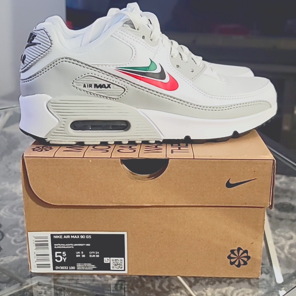 Nike Air Max 90